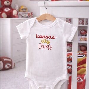 Gerber White Kansas City Chiefs Baby Bodysuit